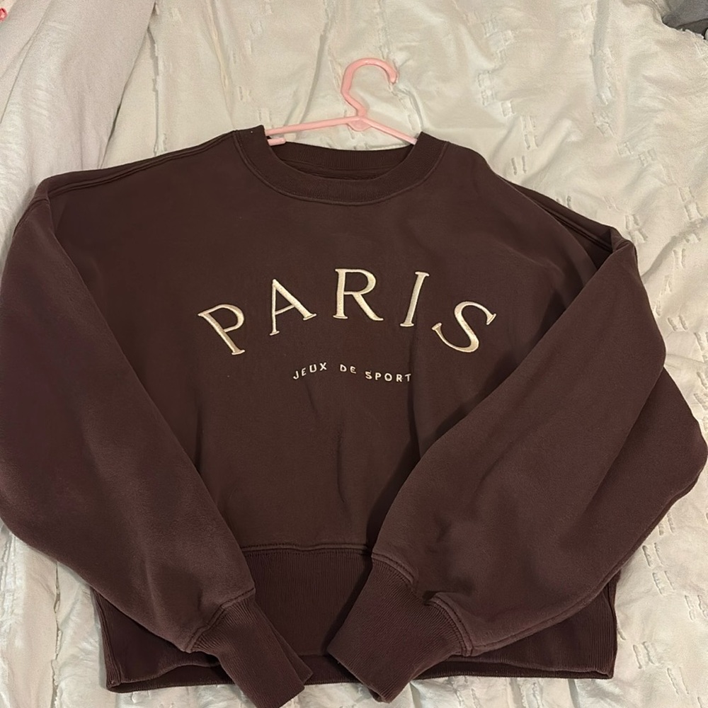 abercrombie and fitch paris xs crewneck
